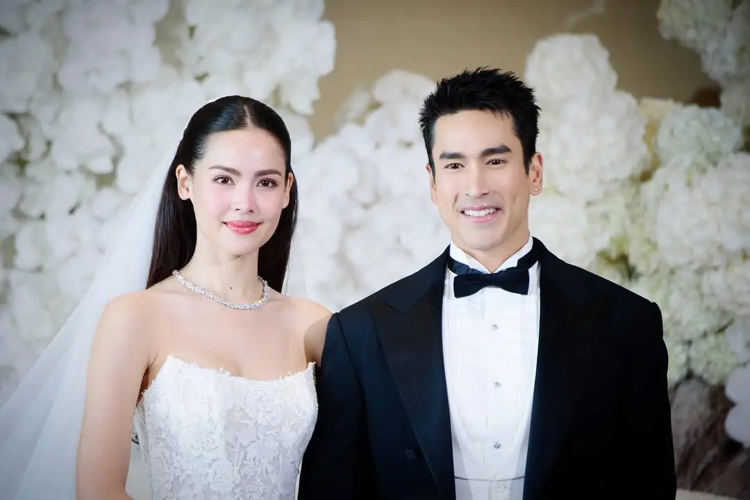 婚礼前暖心见粉丝！Nadech、Yaya感谢一路陪伴：终于成为夫妻了
