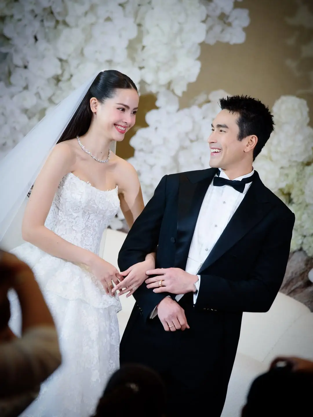 婚礼前暖心见粉丝！Nadech、Yaya感谢一路陪伴：终于成为夫妻了