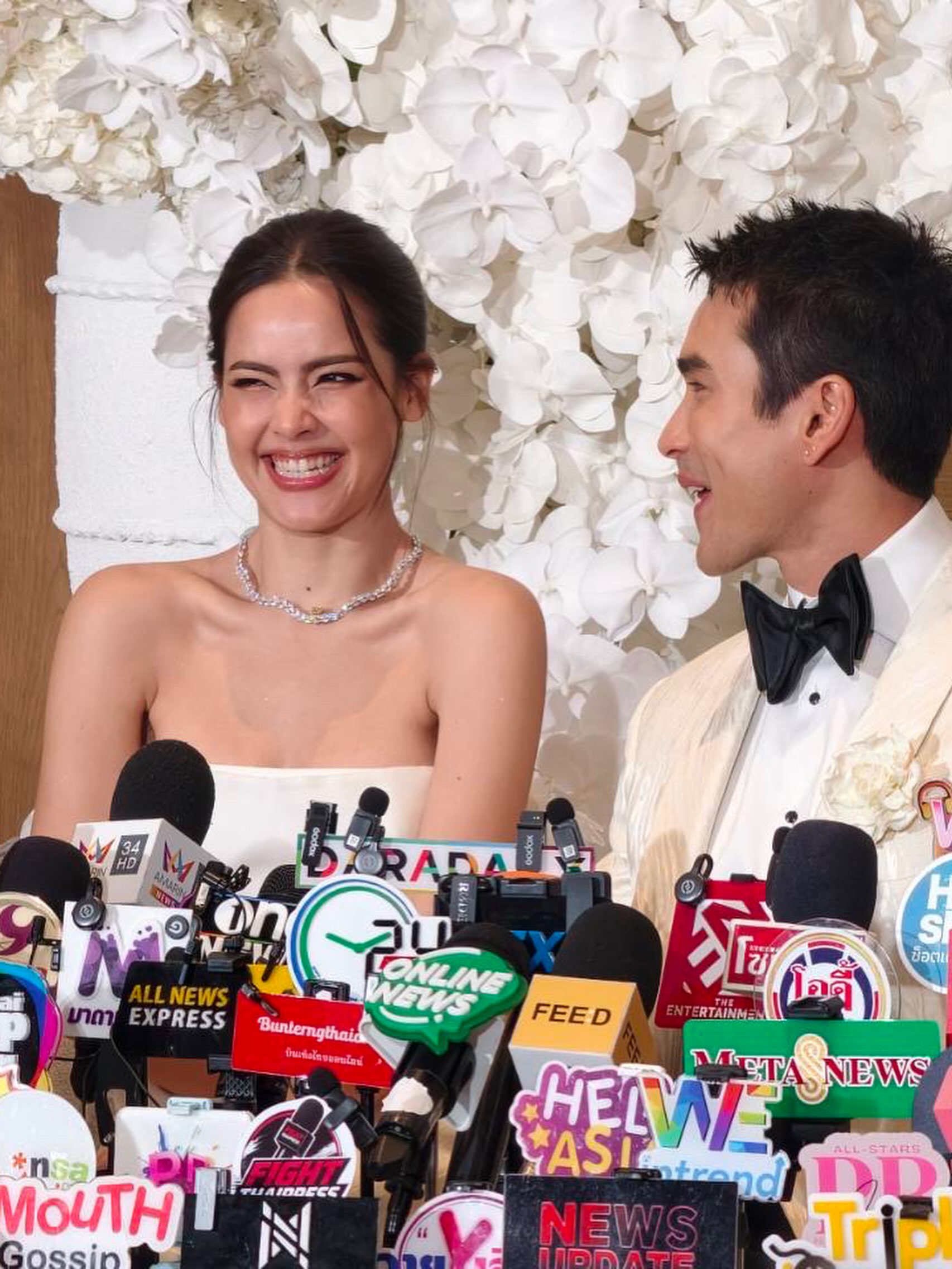 Nadech、Yaya婚礼庆典甜蜜告白：幸运成为彼此的夫妻 已规划蜜月与育儿计划