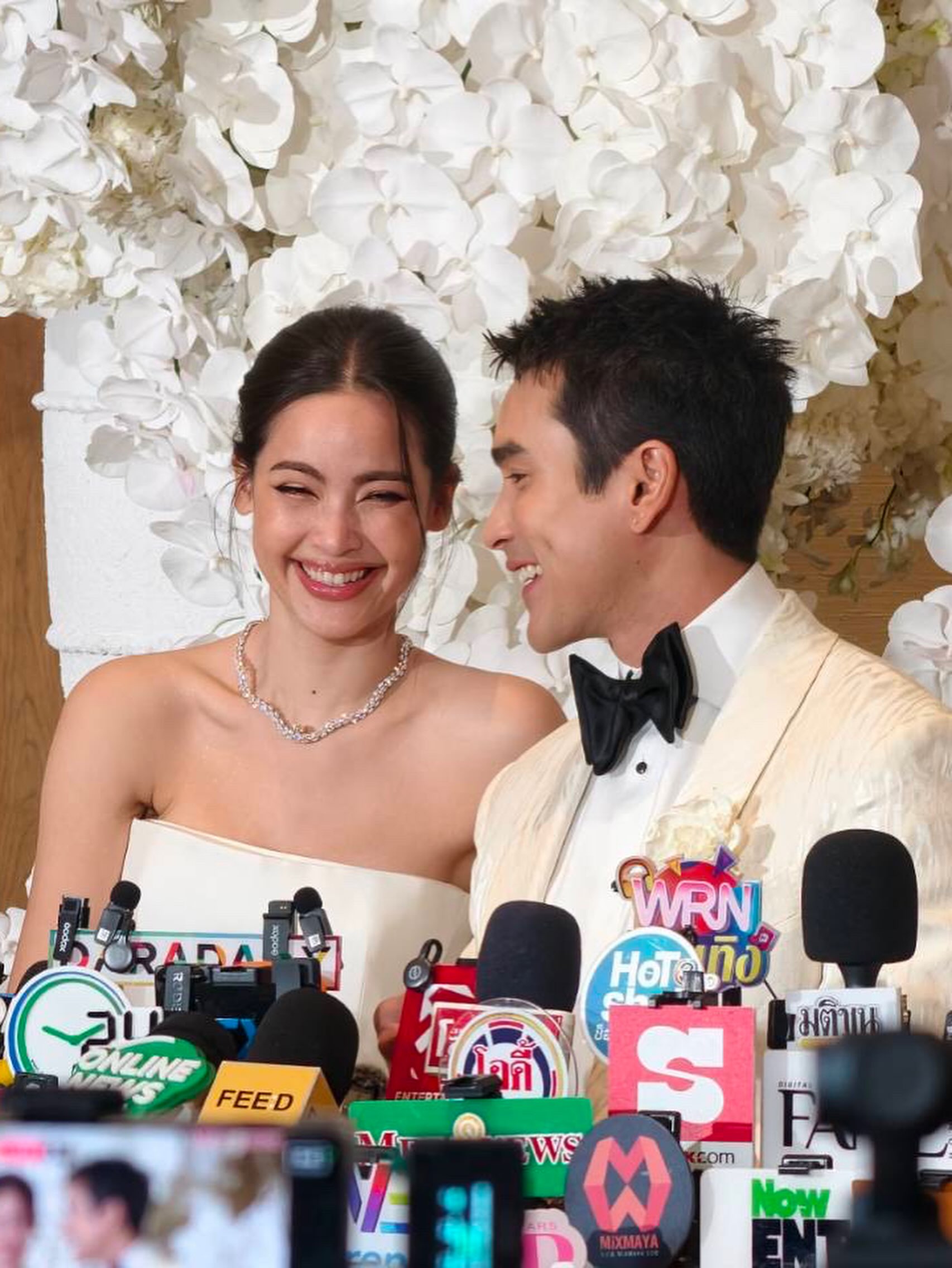 Nadech、Yaya婚礼庆典甜蜜告白：幸运成为彼此的夫妻 已规划蜜月与育儿计划