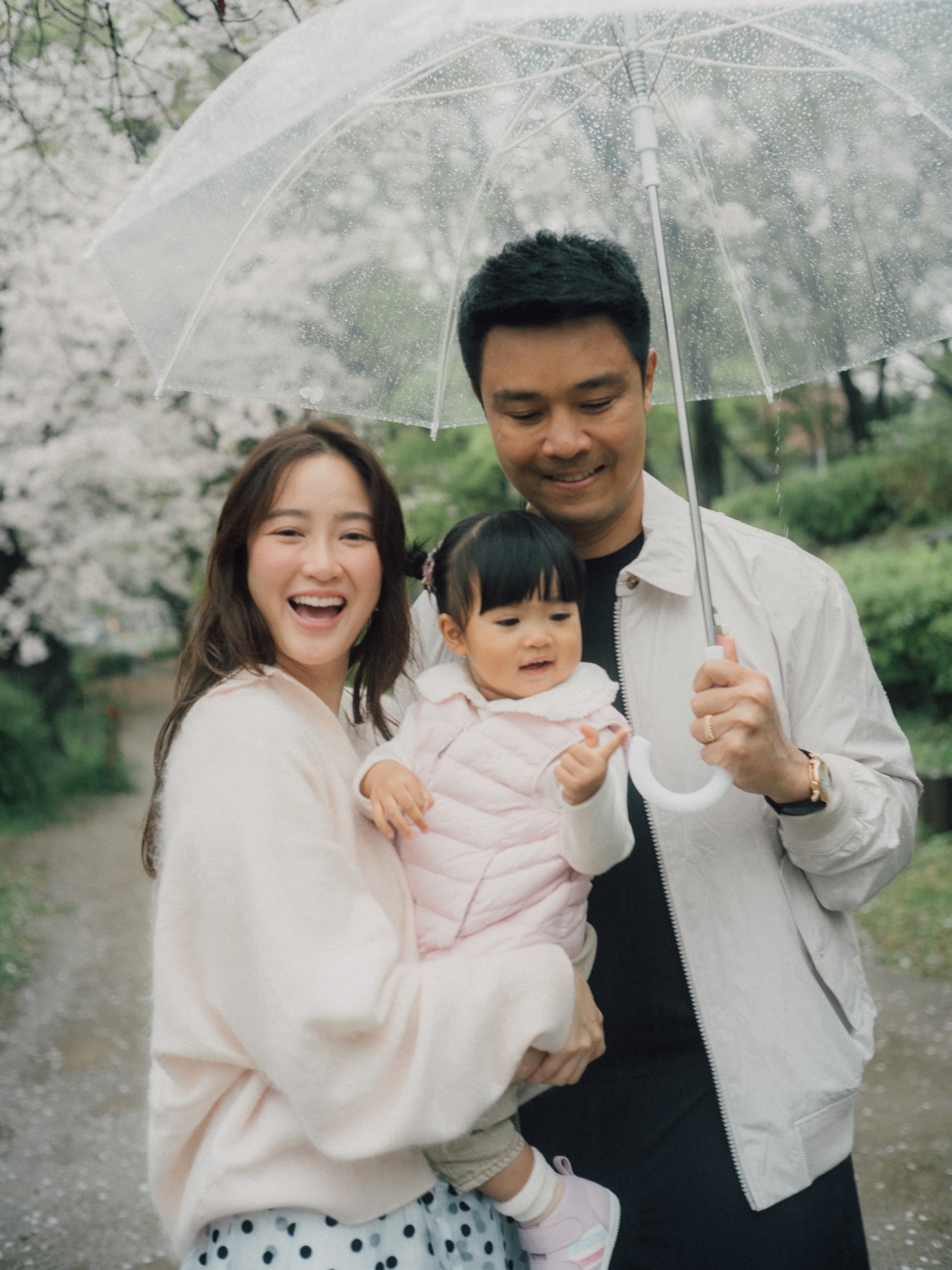 Prima宣布怀上二胎！大女儿手拿超音波照迎接新成员