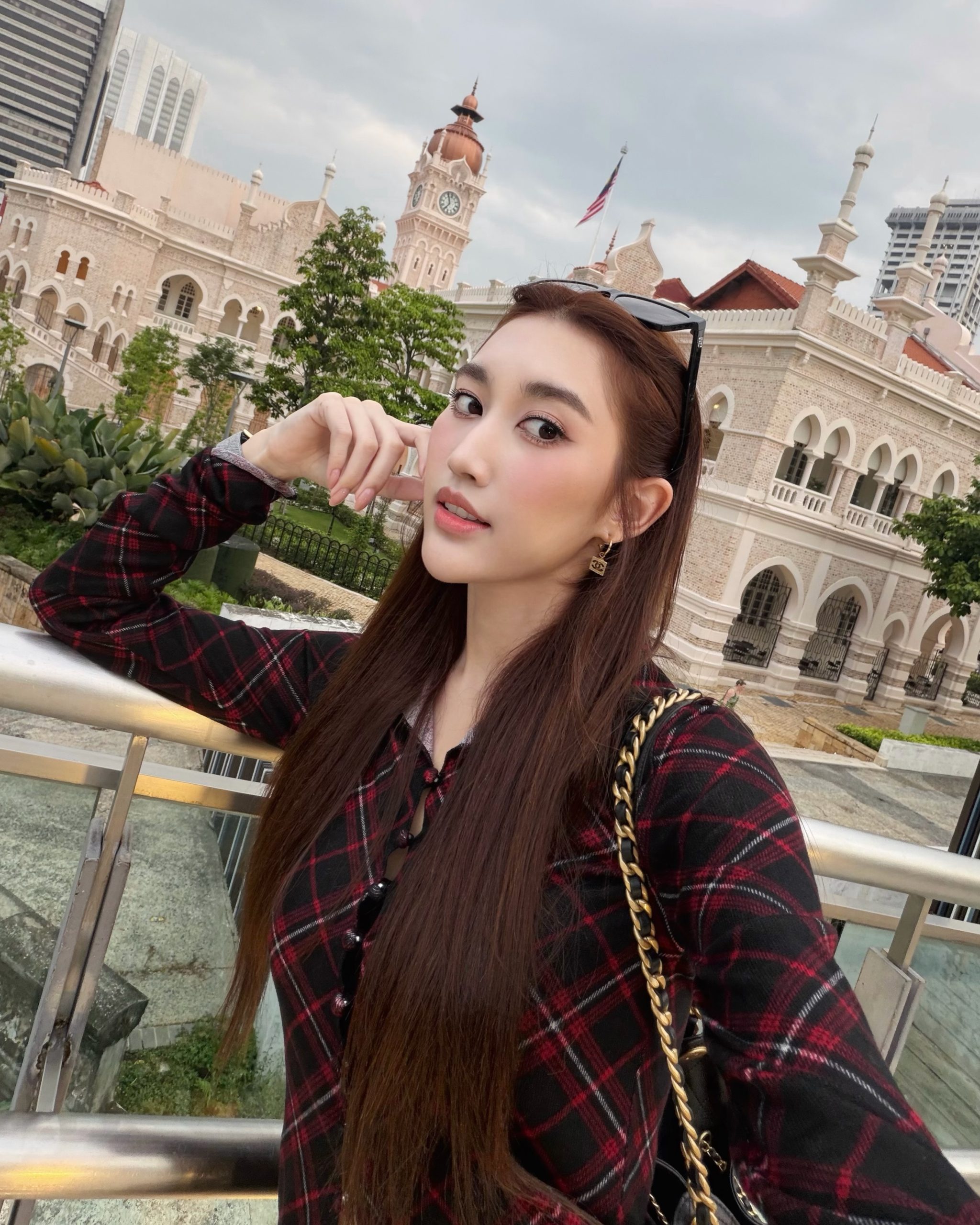Best赴马来西亚学英语踩雷 自曝花费数十万却与宣传不符