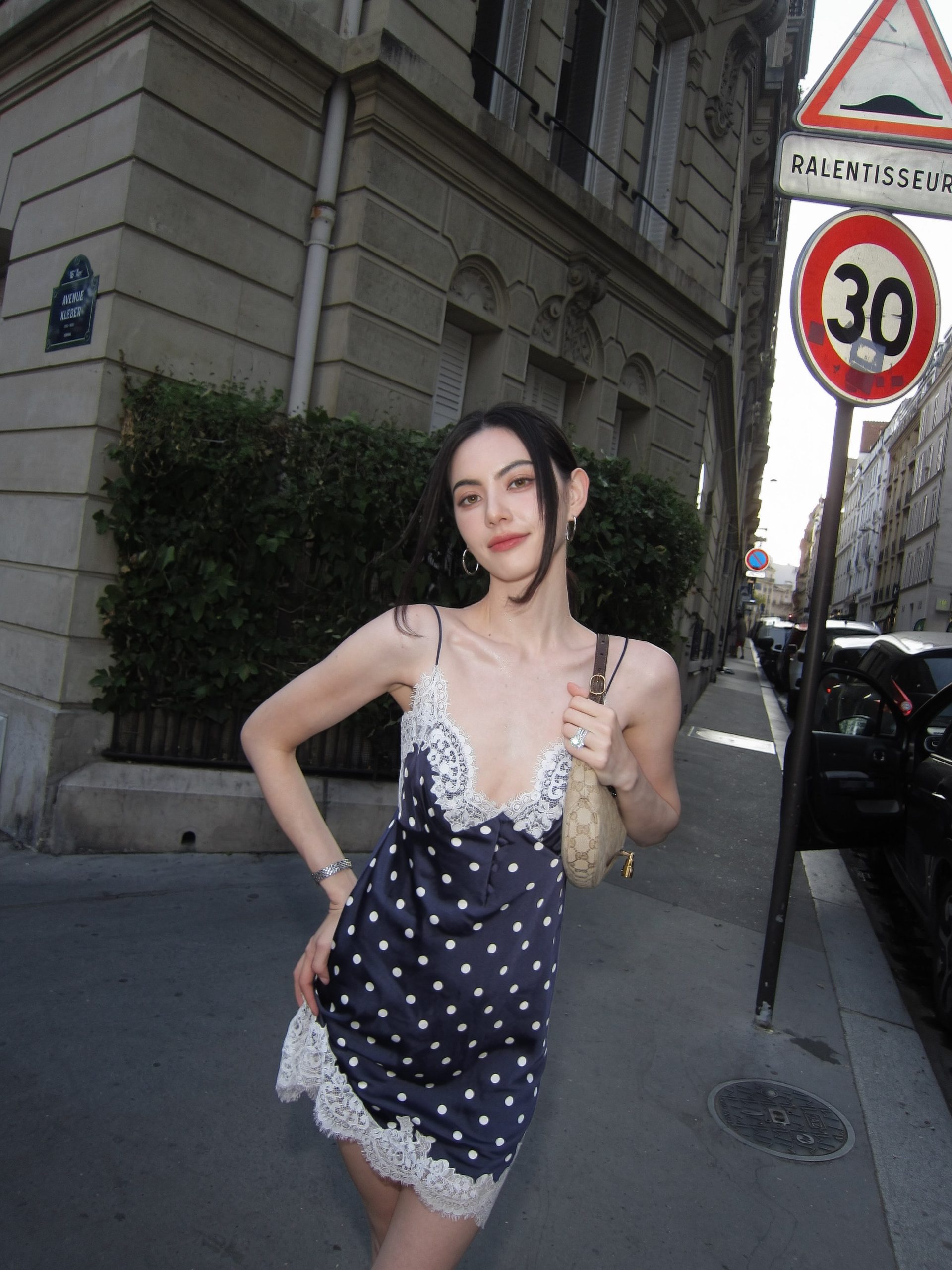 Mai Davika自曝婚后依旧节俭！靠里程换机票带妈妈旅行