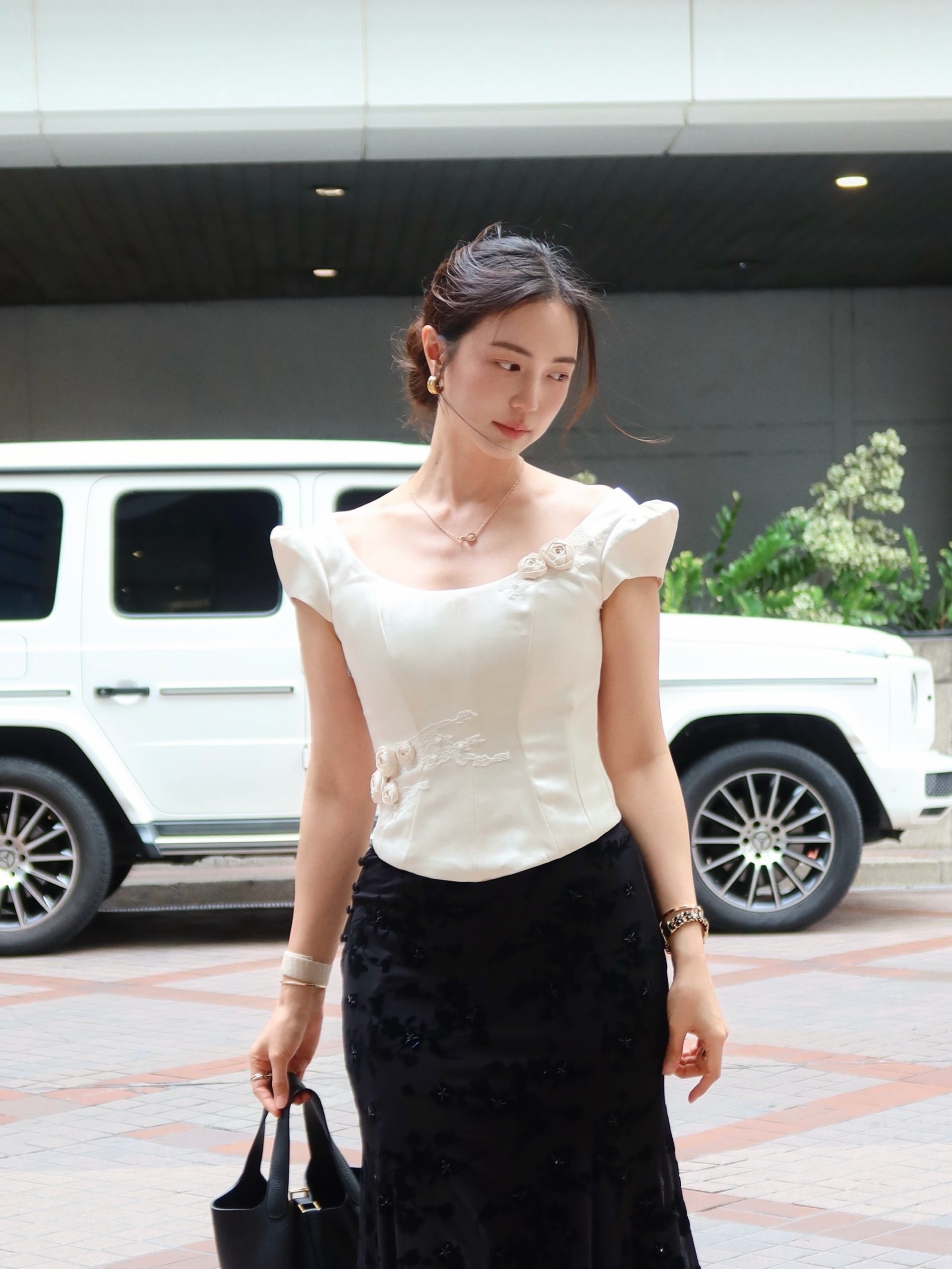 Bua Nalinthip婚礼筹备进入倒计时 婚房翻修同步进行