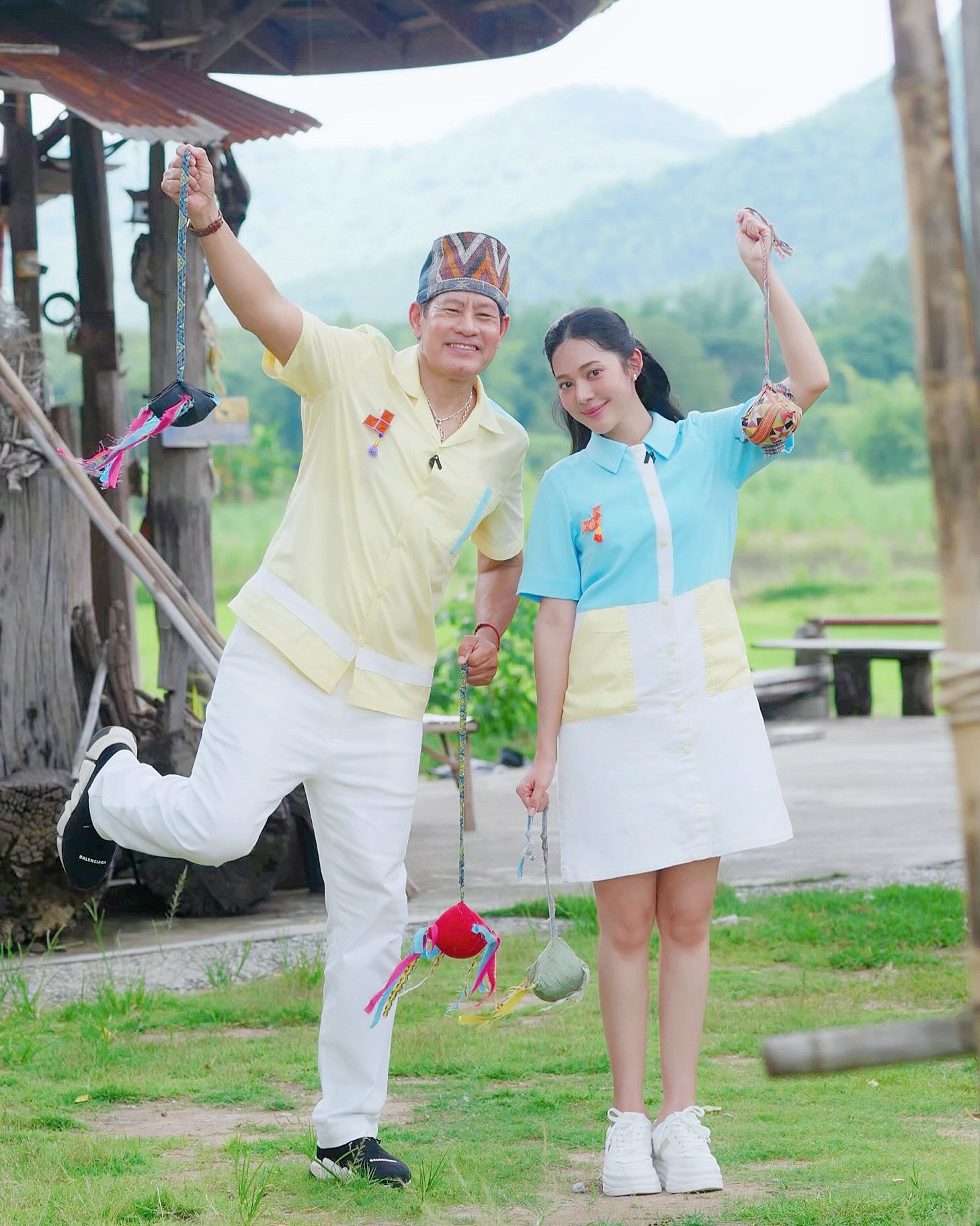 Tide与Tubtim甜蜜游澳洲 亲曝暂未急着结婚:顺其自然就好