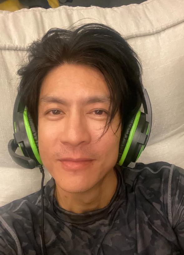 Tik Jesdaporn提醒粉丝警惕AI诈骗：所有投资消息都是假新闻