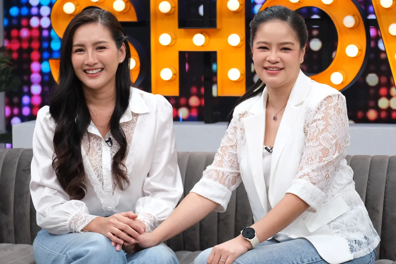 Nok Usanee分享日本浪漫求婚幕后 与女友Nititar迎来人生新阶段