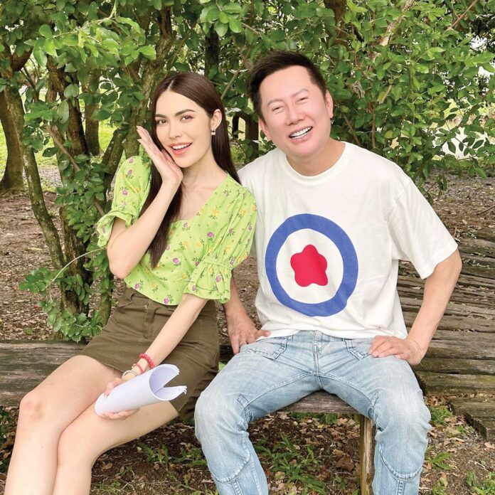 Charlotte Austin分享走出心理低谷的方法 努力找回从前的自己