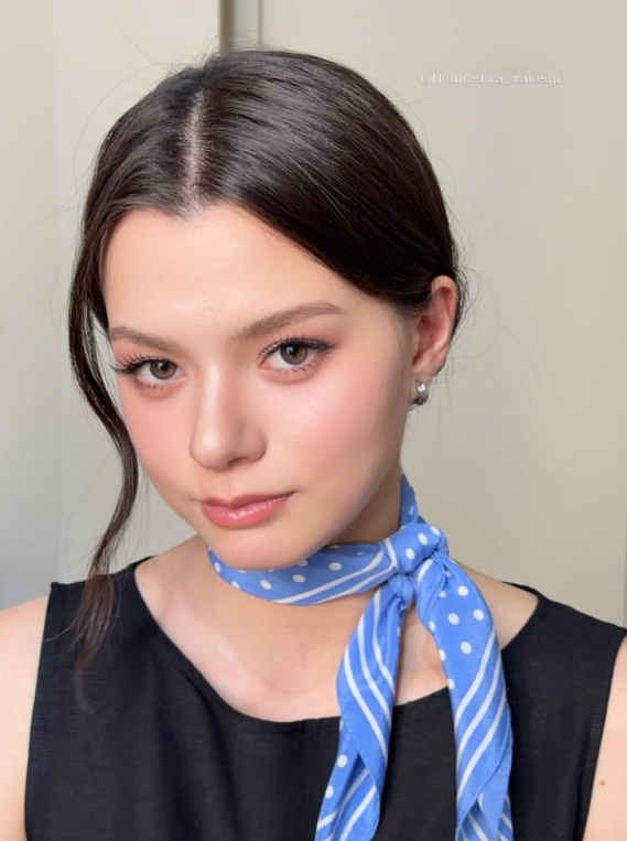 Lingling-Orm领衔10位泰国女星 入选2026年度最美女演员榜