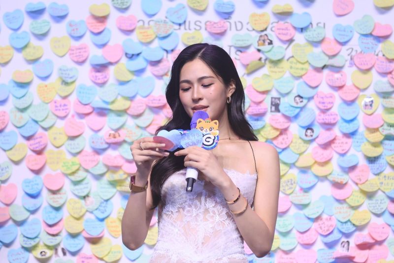 剧集甜蜜收官 LingLing 与Orm感谢粉丝支持