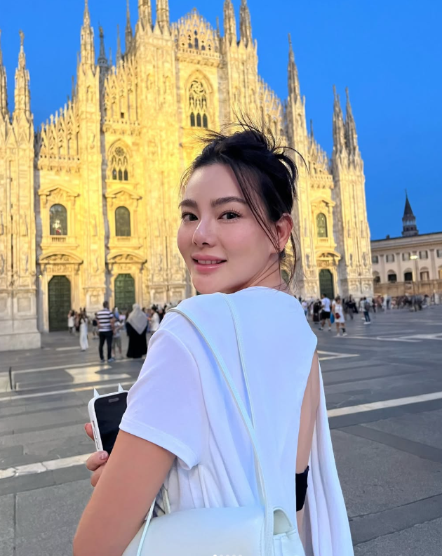 Due Arisara连续接下代言工作 蓄势重夺“泰国眉毛女王”宝座