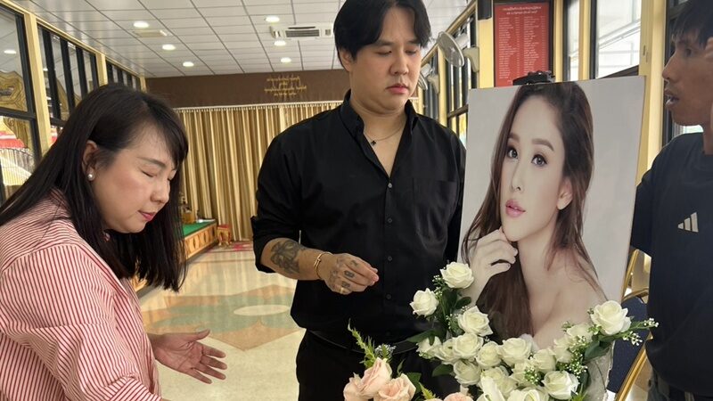 好友为Tangmo庆生并做功德 透露案件取得一两步进展并将继续追求正义