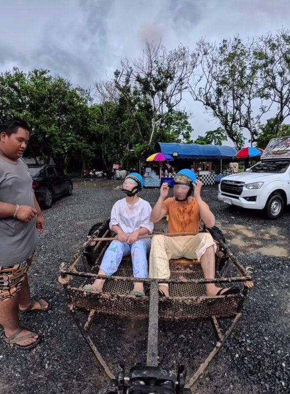 Akk Akarat休假1天被妻子带去“森林浴” 原本的休闲之旅变成冒险之旅