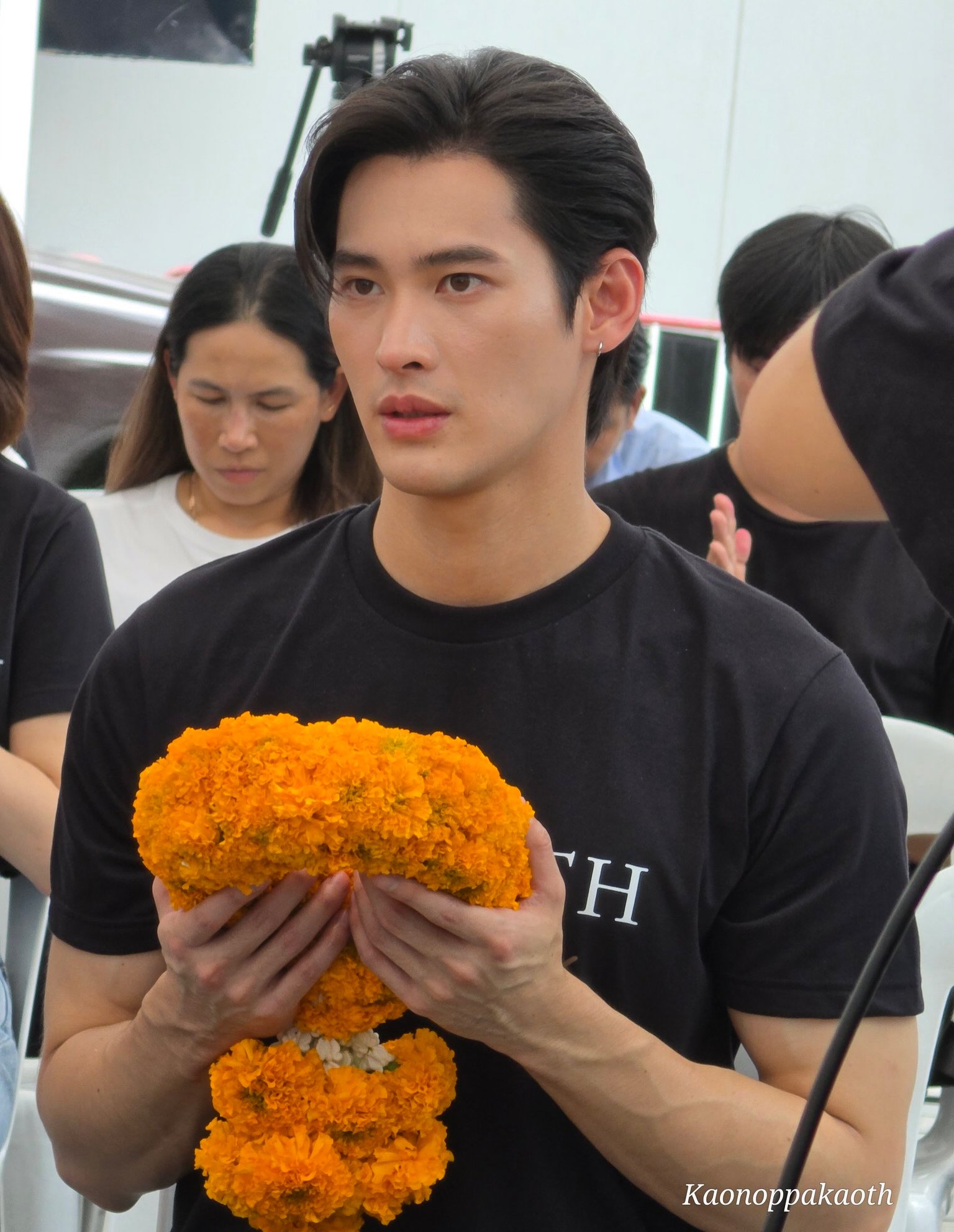 Kao分享首次与Yaya合作 起初紧张但后来片场气氛越来越轻松