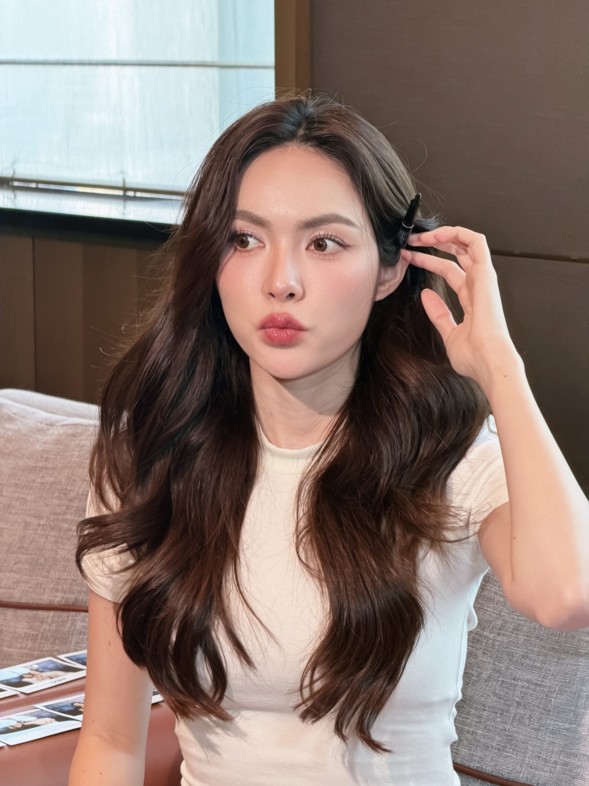 Charlotte Austin陷“不收粉丝礼物”争议！所属公司紧急澄清