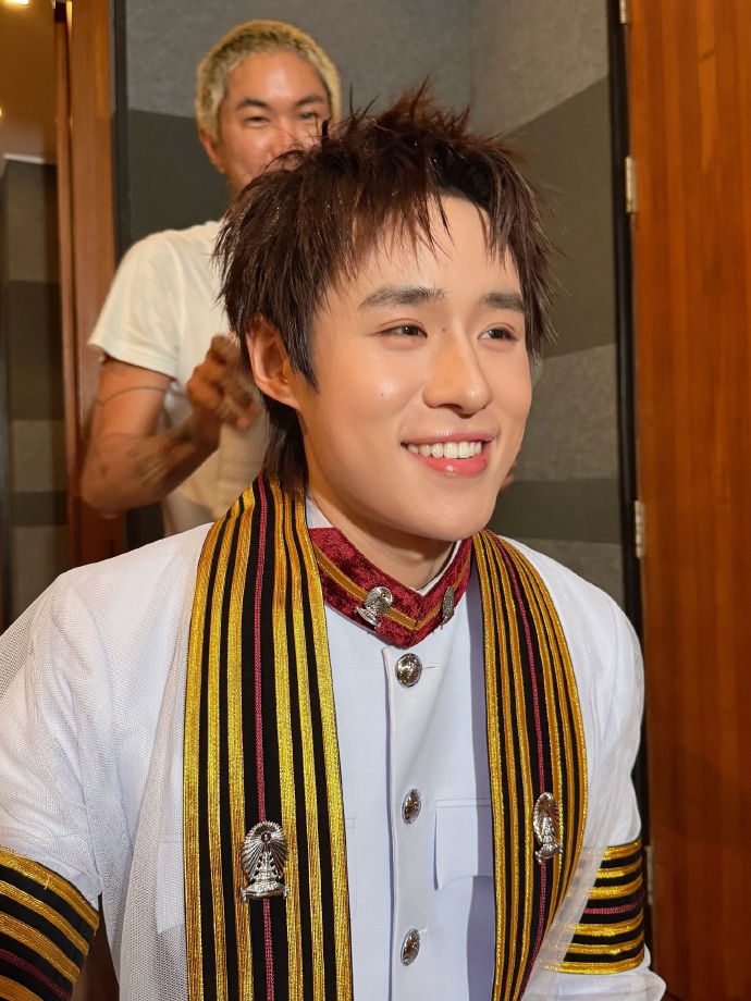 Nut结束充满挑战的大学生活 接下来将更专注于偶像事业