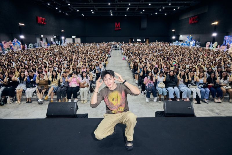 Zee与NuNew共度特别生日时刻 邀粉丝一起做善事帮助流浪狗