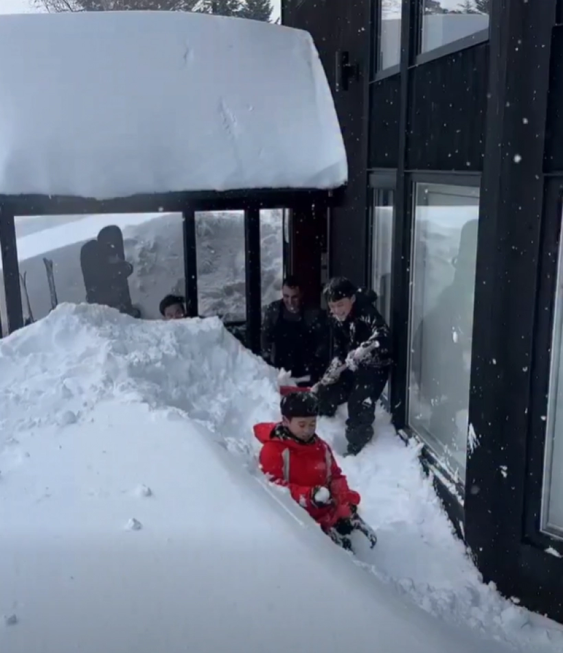 Payu雪地游玩状态轻松愉快 车队发布声明回应卡丁车比赛申诉争议